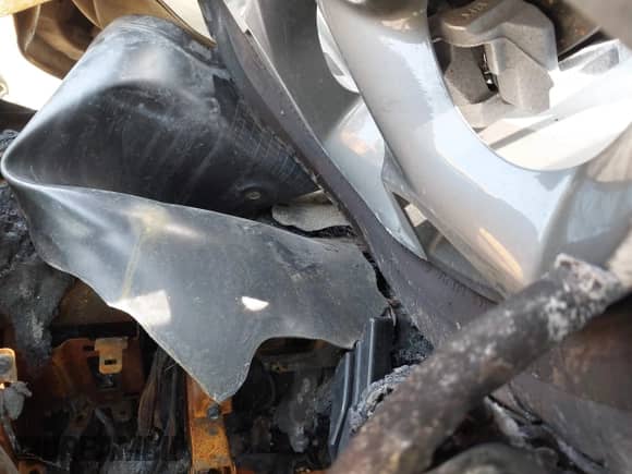 2024 Chevrolet Trax LT with VIN KL77LHE26RC200629, listed as a IAAI auction lot 42483003 with 16,115 mi miles and . Bid and sale history available at DreamBid. Image 14.