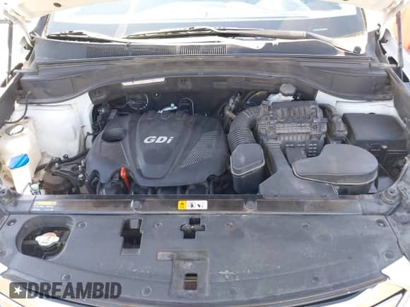 2016 Hyundai Santa Fe with VIN 5XYZU3LBXGG316388, listed as a IAAI auction lot 43215922 with 123,510 mi miles and . Bid and sale history available at DreamBid. Image 10.