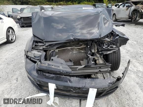 2014 Ford Mustang V6 with VIN 1ZVBP8AM4E5251065, listed as a Copart auction lot 82060415 with 105,637 mi miles and Salvage title. Bid and sale history available at DreamBid. Image 5.