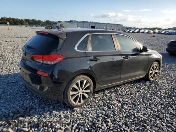 2018 Hyundai Elantra с VIN KMHH35LE0JU029552, выставлен на аукционе Copart как лот 82543515 с пробегом 82 362 миль миль и Чистый • Clean title. История ставок и продаж доступна на DreamBid. Изображение 3.