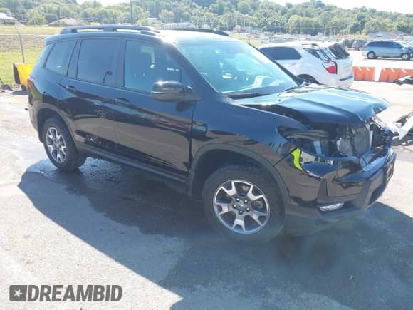 2023 Honda Passport TrailSport с VIN 5FNYF8H64PB033801, выставлен на аукционе IAAI как лот 43140933 с пробегом 38 095 миль миль и . История ставок и продаж доступна на DreamBid. Изображение 1.