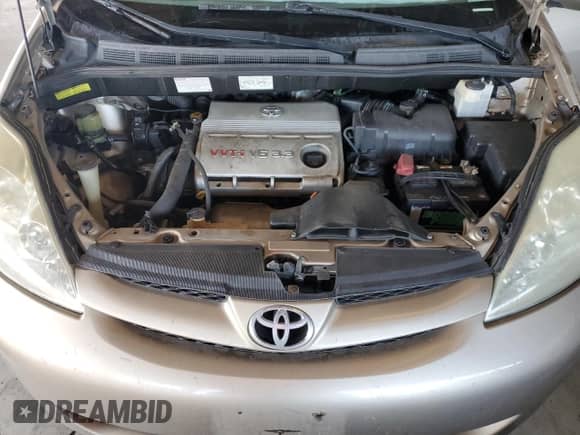 2006 Toyota Sienna XLE z VIN 5TDZA22C86S540211, wystawiony jako Copart lot #82532965 z przebiegiem 150 169 mil mil oraz Czysty tytuł • Clean title. Historia ofert i sprzedaży dostępna na DreamBid. Obrazek 12.