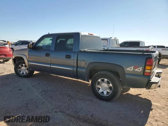 2006 GMC Sierra 1500 SLT с VIN 2GTEK13N761260955, выставлен на аукционе Copart как лот 85984414 с пробегом Не указан миль и Списание • Salvage title. История ставок и продаж доступна на DreamBid. Изображение 2.
