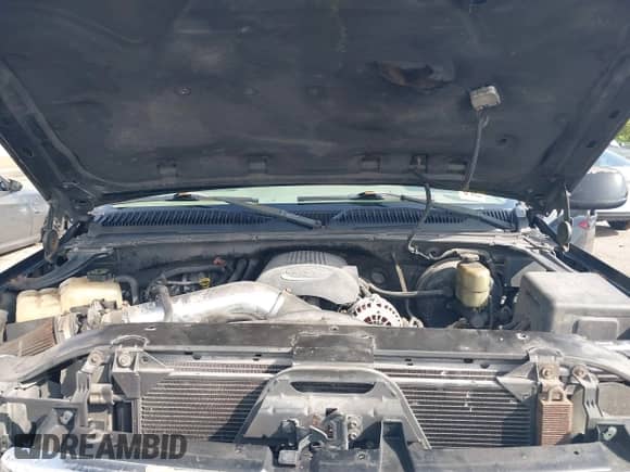 2002 GMC Sierra 1500 Denali z VIN 2GTFK69U421373269, wystawiony jako IAAI lot #41393988 z przebiegiem 180 672 mil mil oraz . Historia ofert i sprzedaży dostępna na DreamBid. Obrazek 10.