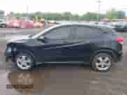 2020 Honda HR-V LX z VIN 3CZRU6H34LM732902, wystawiony jako IAAI lot #42378315 z przebiegiem 31 303 mil mil oraz . Historia ofert i sprzedaży dostępna na DreamBid. Obrazek 14.