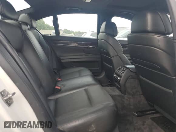 2011 BMW 7 Series 750i xDrive с VIN WBAKC6C54BC394269, выставлен на аукционе Copart как лот 68053215 с пробегом 127 419 миль миль и Чистый • Clean title. История ставок и продаж доступна на DreamBid. Изображение 10.