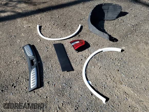 2025 Dodge Durango GT Plus with VIN 1C4RDJDG7SC520612, listed as a Copart auction lot 57161915 with 241 mi miles and Salvage title. Bid and sale history available at DreamBid. Image 13.