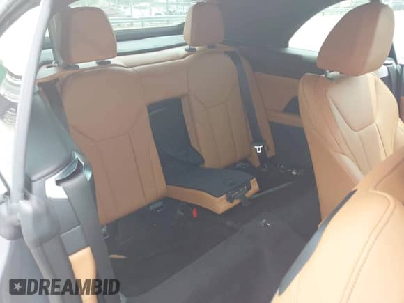 2022 BMW 4 Series 430i z VIN WBA23AT09NCJ64044, wystawiony jako IAAI lot #42287407 z przebiegiem Nie podano mil oraz . Historia ofert i sprzedaży dostępna na DreamBid. Obrazek 8.