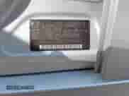 2007 BMW 3 Series 328i z VIN WBAVC53527FZ75041, wystawiony jako IAAI lot #43240788 z przebiegiem 165 460 mil mil oraz . Historia ofert i sprzedaży dostępna na DreamBid. Obrazek 9.