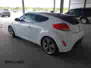 2013 Hyundai Veloster w/Black Int z VIN KMHTC6AD3DU171621, wystawiony jako IAAI lot #42902812 z przebiegiem 135 498 mil mil oraz . Historia ofert i sprzedaży dostępna na DreamBid. Obrazek 3.