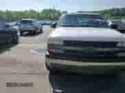 1999 Chevrolet Silverado 1500 с VIN 1GCEC14W9XE200521, выставлен на аукционе Copart как лот 71100125 с пробегом 339 452 миль миль и Списание • Salvage title. История ставок и продаж доступна на DreamBid. Изображение 13.