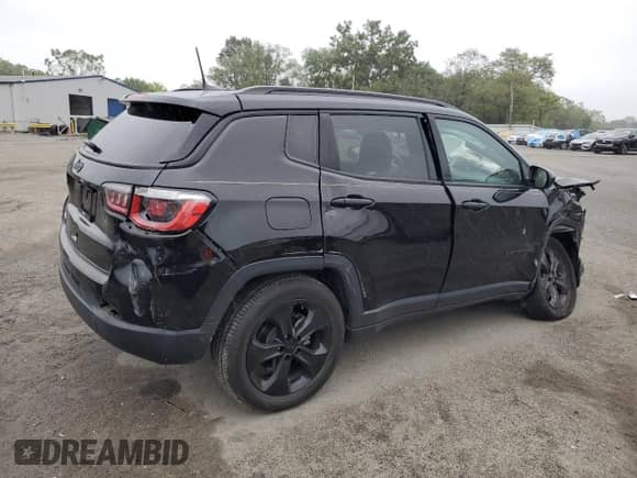 2020 Jeep Compass Altitude с VIN 3C4NJDBB2LT145590, выставлен на аукционе Copart как лот 69753605 с пробегом 42 225 миль миль и Списание • Salvage title. История ставок и продаж доступна на DreamBid. Изображение 3.