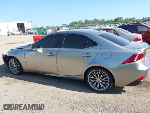 2015 Lexus IS 250 с VIN JTHCF1D23F5020945, выставлен на аукционе IAAI как лот 42557571 с пробегом 104 159 миль миль и . История ставок и продаж доступна на DreamBid. Изображение 14.