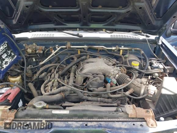 2000 Nissan Frontier XE with VIN 1N6ED27T5YC403713, listed as a IAAI auction lot 43139507 with 184,813 mi miles and . Bid and sale history available at DreamBid. Image 10.