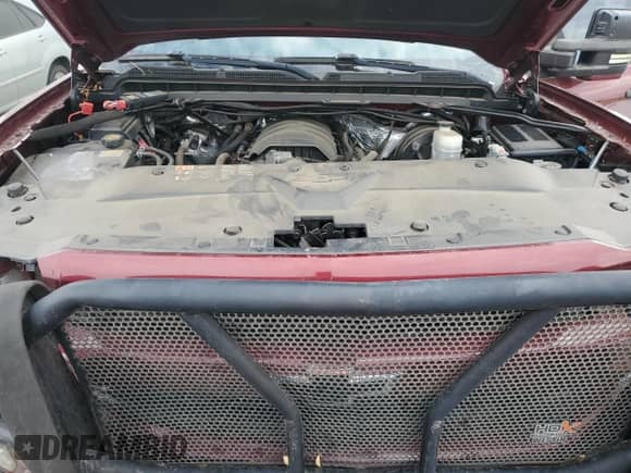 2016 Chevrolet Silverado 1500 LT z VIN 3GCUKREC0GG339978, wystawiony jako Copart lot #84646325 z przebiegiem 37 875 mil mil oraz Czysty tytuł • Clean title. Historia ofert i sprzedaży dostępna na DreamBid. Obrazek 11.