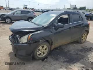 2015 Chevrolet Trax LT with VIN 3GNCJLSB4FL252217, listed as a Copart auction lot 81477695 with 143,466 mi miles and Salvage title. Bid and sale history available at DreamBid. Image 1.
