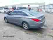 2013 Hyundai Sonata SE with VIN 5NPEC4AC9DH642318, listed as a IAAI auction lot 43009839 with 158,740 mi miles and . Bid and sale history available at DreamBid. Image 3.