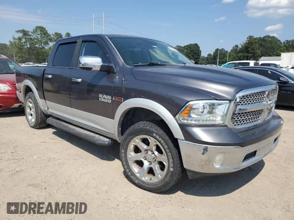 2016 Ram 1500 Laramie with VIN 1C6RR7NM3GS337740, listed as a Copart auction lot 70278265 with 139,823 mi miles and Clean title. Bid and sale history available at DreamBid. Image 4.