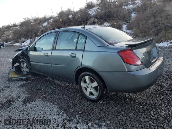 2006 Saturn ION with VIN 1G8AL55B86Z206670, listed as a Copart auction lot 43261115 with 178,314 mi miles and Salvage title. Bid and sale history available at DreamBid. Image 2.
