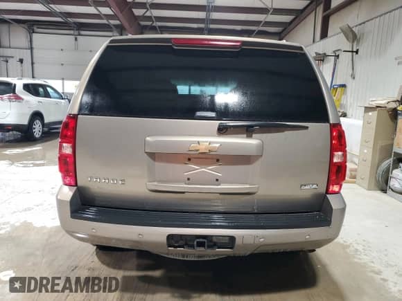 2007 Chevrolet Tahoe LT с VIN 1GNFK13027J258621, выставлен на аукционе Copart как лот 71697705 с пробегом 260 265 миль миль и Чистый • Clean title. История ставок и продаж доступна на DreamBid. Изображение 6.