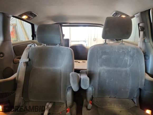 2005 Toyota Sienna LE with VIN 5TDBA23C75S043164, listed as a Copart auction lot 71073695 with 232,987 mi miles and Non repairable. Bid and sale history available at DreamBid. Image 10.