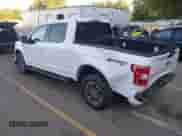 2019 Ford F-150 XLT z VIN 1FTEW1EP0KKD88077, wystawiony jako IAAI lot #43125919 z przebiegiem 80 967 mil mil oraz . Historia ofert i sprzedaży dostępna na DreamBid. Obrazek 3.