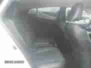 2018 Toyota Prius Plus z VIN JTDKARFP9J3089162, wystawiony jako IAAI lot #42544642 z przebiegiem 50 746 mil mil oraz . Historia ofert i sprzedaży dostępna na DreamBid. Obrazek 8.