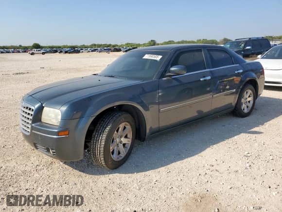 2007 Chrysler 300 Touring с VIN 2C3KA53G57H767879, выставлен на аукционе Copart как лот 71998585 с пробегом 99 474 миль миль и Списание • Salvage title. История ставок и продаж доступна на DreamBid. Изображение 1.