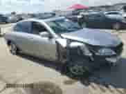 2010 Hyundai Genesis z VIN KMHGC4DF7AU097280, wystawiony jako Copart lot #71830464 z przebiegiem 140 098 mil mil oraz Szkoda całkowita • Salvage title. Historia ofert i sprzedaży dostępna na DreamBid. Obrazek 4.