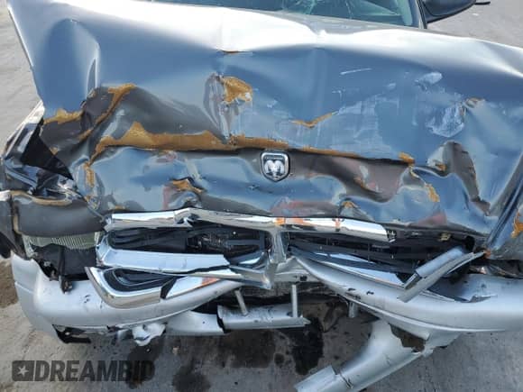 2004 Dodge Dakota z VIN 1D7FL46NX4S548938, wystawiony jako Copart lot #80195874 z przebiegiem 154 029 mil mil oraz Szkoda całkowita • Salvage title. Historia ofert i sprzedaży dostępna na DreamBid. Obrazek 11.