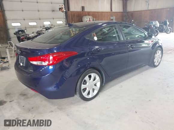 2011 Hyundai Elantra GLS z VIN 5NPDH4AE5BH020777, wystawiony jako IAAI lot #42936134 z przebiegiem 163 244 mil mil oraz . Historia ofert i sprzedaży dostępna na DreamBid. Obrazek 4.