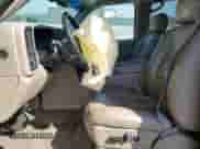 2003 Chevrolet Silverado 1500HD LS z VIN 1GCGC13U73F168214, wystawiony jako Copart lot #48355365 z przebiegiem Nie podano mil oraz Szkoda całkowita • Salvage title. Historia ofert i sprzedaży dostępna na DreamBid. Obrazek 7.