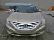 2012 Hyundai Sonata SE z VIN 5NPEC4AC8CH320400, wystawiony jako Copart lot #81607755 z przebiegiem 121 655 mil mil oraz Szkoda całkowita • Salvage title. Historia ofert i sprzedaży dostępna na DreamBid. Obrazek 5.