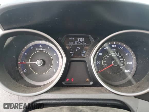 2013 Hyundai Elantra GS с VIN KMHDH6AE9DU003027, выставлен на аукционе Copart как лот 71656685 с пробегом 167 401 миль миль и Списание • Salvage title. История ставок и продаж доступна на DreamBid. Изображение 9.