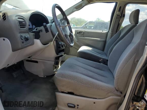 2006 Dodge Grand Caravan SXT with VIN 2D4GP44L96R864262, listed as a Copart auction lot 70596445 with 122,217 mi miles and Salvage title. Bid and sale history available at DreamBid. Image 7.