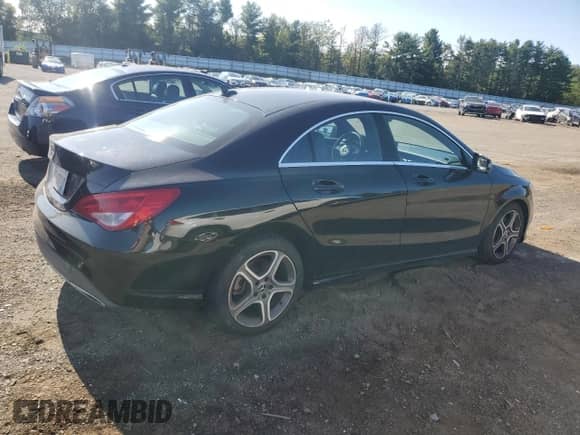 2018 Mercedes-Benz CLA 250 с VIN WDDSJ4EB6JN576158, выставлен на аукционе Copart как лот 71888705 с пробегом 52 596 миль миль и Списание • Salvage title. История ставок и продаж доступна на DreamBid. Изображение 3.