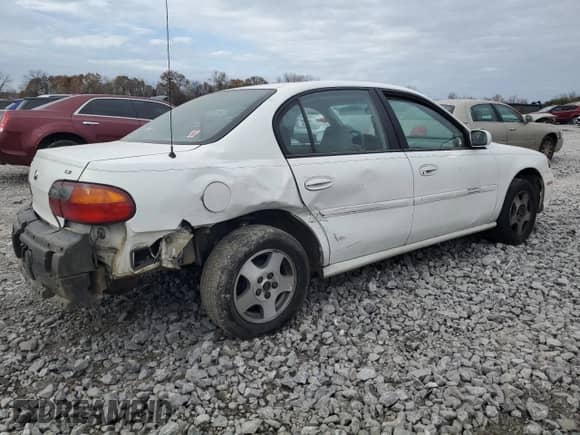 2003 Chevrolet Malibu LS с VIN 1G1NE52J83M582672, выставлен на аукционе Copart как лот 44628235 с пробегом 167 132 миль миль и Списание • Salvage title. История ставок и продаж доступна на DreamBid. Изображение 3.