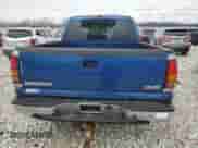 2004 GMC Sierra 1500 SLE z VIN 2GTEK13T941319242, wystawiony jako Copart lot #51701475 z przebiegiem Nie podano mil oraz Czysty tytuł • Clean title. Historia ofert i sprzedaży dostępna na DreamBid. Obrazek 6.