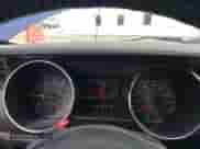 2016 Ford Mustang V6 z VIN 1FATP8EM8G5251483, wystawiony jako IAAI lot #43299521 z przebiegiem 112 555 mil mil oraz . Historia ofert i sprzedaży dostępna na DreamBid. Obrazek 7.