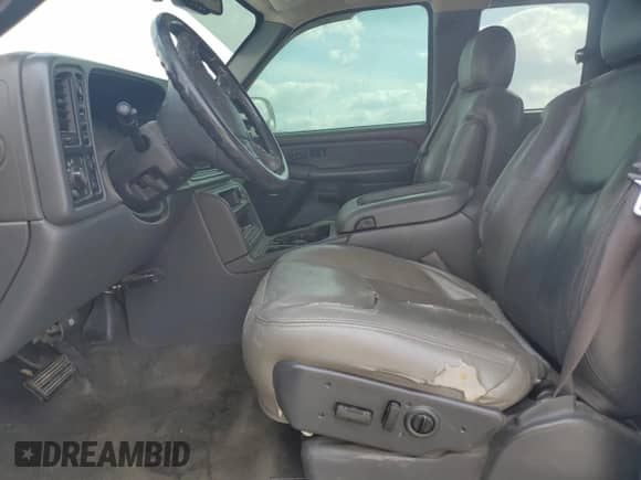 2006 Chevrolet Silverado 1500 LT3 z VIN 2GCEK19B661109246, wystawiony jako Copart lot #80069635 z przebiegiem Nie podano mil oraz Szkoda całkowita • Salvage title. Historia ofert i sprzedaży dostępna na DreamBid. Obrazek 7.