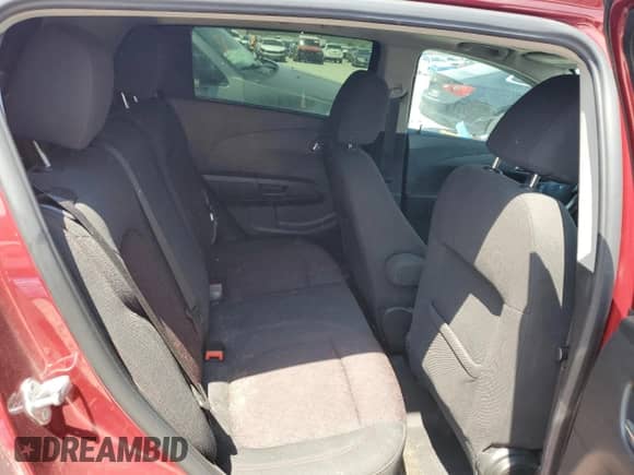 2018 Chevrolet Sonic LT с VIN 1G1JD6SB3J4106035, выставлен на аукционе Copart как лот 59584725 с пробегом 68 680 миль миль и Списание • Salvage title. История ставок и продаж доступна на DreamBid. Изображение 10.