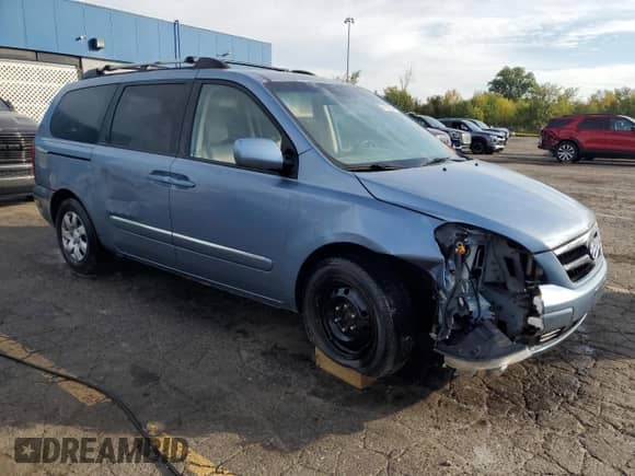 2008 Hyundai Entourage GLS с VIN KNDMC233386047235, выставлен на аукционе Copart как лот 71770355 с пробегом 217 453 миль миль и Чистый • Clean title. История ставок и продаж доступна на DreamBid. Изображение 4.
