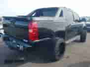 2011 Chevrolet Avalanche LT with VIN 3GNMCFE05BG140362, listed as a IAAI auction lot 41693220 with 162,800 mi miles and . Bid and sale history available at DreamBid. Image 4.