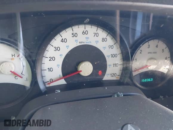 2005 Dodge Durango SXT with VIN 1D4HD38K25F604400, listed as a IAAI auction lot 41409928 with 158,363 mi miles and . Bid and sale history available at DreamBid. Image 7.