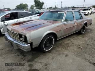 1978 Chevrolet Impala с VIN 1L69U8C118795, выставлен на аукционе Copart как лот 71737725 с пробегом 42 927 миль миль и Списание • Salvage title. История ставок и продаж доступна на DreamBid. Изображение 1.