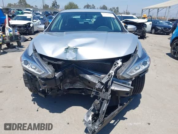 2016 Nissan Altima S с VIN 1N4AL3AP5GC171186, выставлен на аукционе IAAI как лот 42923525 с пробегом 117 038 миль миль и . История ставок и продаж доступна на DreamBid. Изображение 6.