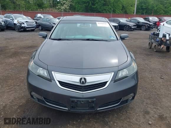 2014 Acura TL Technology z VIN 19UUA8F58EA001450, wystawiony jako IAAI lot #42256124 z przebiegiem 121 400 mil mil oraz . Historia ofert i sprzedaży dostępna na DreamBid. Obrazek 12.