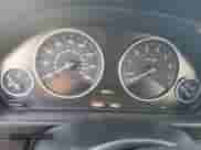 2018 BMW 3 Series 330i xDrive z VIN WBA8D9G53JNU70778, wystawiony jako Copart lot #85114405 z przebiegiem 136 337 mil mil oraz Czysty tytuł • Clean title. Historia ofert i sprzedaży dostępna na DreamBid. Obrazek 9.