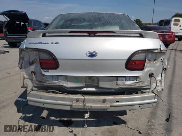 2002 Chevrolet Malibu LS с VIN 1G1NE52J32M627015, выставлен на аукционе Copart как лот 80702705 с пробегом 51 633 миль миль и Списание • Salvage title. История ставок и продаж доступна на DreamBid. Изображение 6.