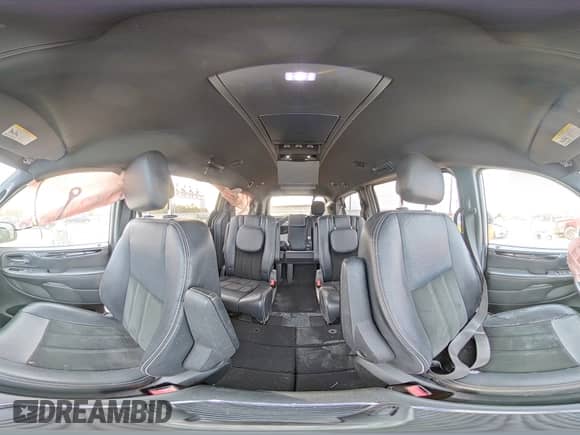 2014 Dodge Grand Caravan SXT 30th Anniversary with VIN 2C4RDGCG5ER462340, listed as a Copart auction lot 87020165 with 150,263 mi miles and Salvage title. Bid and sale history available at DreamBid. Image 16.